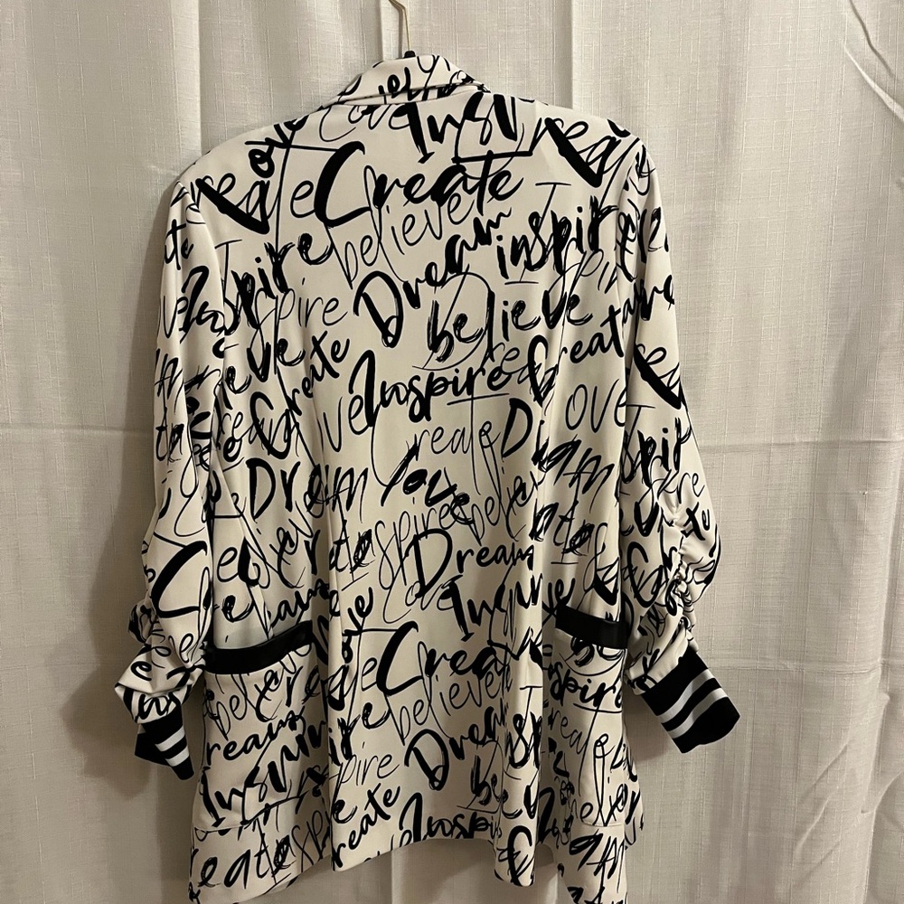 Joseph Ribkoff Black & White Script-Print Open Blazer - Picture 2 of 5